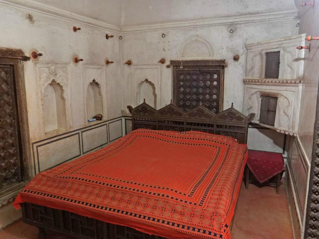 Отель Narayan Niwas Castle Ramgarh Shekhawati Номер фото